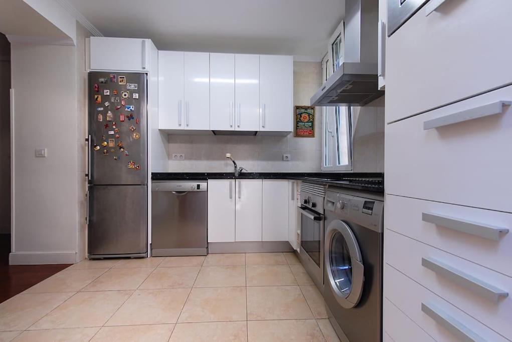 Apartamento En Casa Con Jardin + Garaje. E-Bi-201 Lägenhet Bilbao Exteriör bild