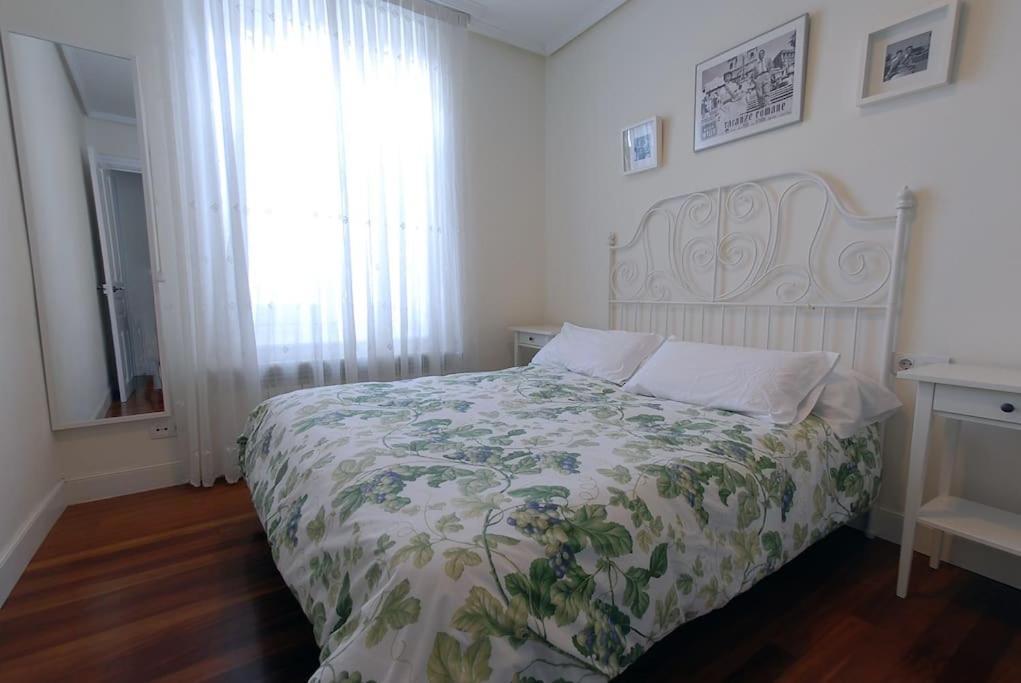 Apartamento En Casa Con Jardin + Garaje. E-Bi-201 Lägenhet Bilbao Exteriör bild